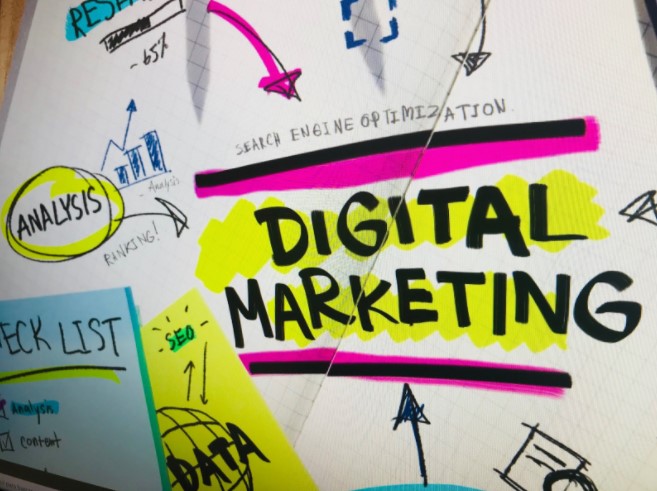 Dibujos sobre marketing digital