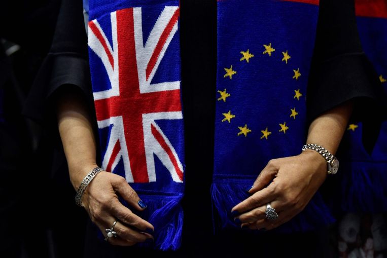 La UE y Reino Unido acuerdan intensificar las negociaciones del Brexit para cerrar 