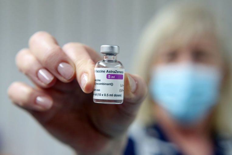 La UE se bloquea con AstraZeneca en las entregas de vacuna Covid-19 en medio de un 'shock de suministro'