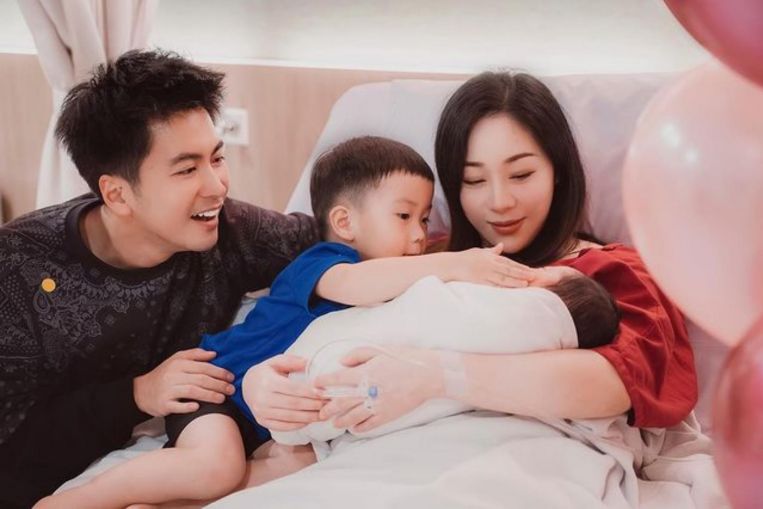 El actor de My Star Bride, Xu Bin, anuncia el nacimiento de una niña