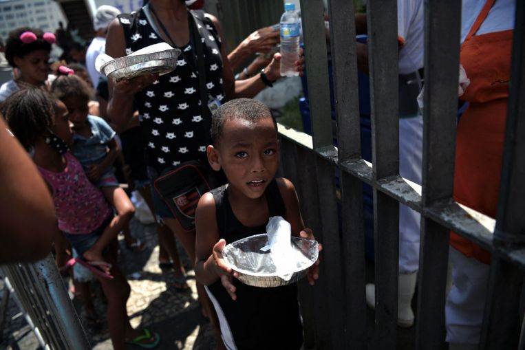La agencia de la ONU dice que 41 millones al borde del hambre