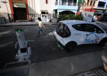 ¿Son los vehículos eléctricos realmente más ecológicos?