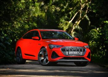 Impulsión electrizante: coches eléctricos que puedes comprar en S'pore