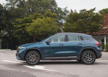 Vía rápida: Llegan nuevos Jaguars, Campaña de seguridad de la Asociación de Automóviles