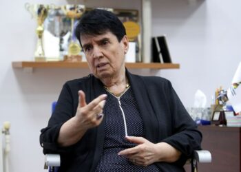 La leyenda del ajedrez soviético demanda a Netflix por una línea 