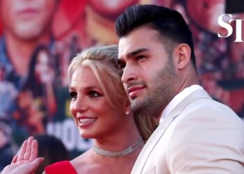 Britney Spears anuncia compromiso con su novio de mucho tiempo Sam Asghari