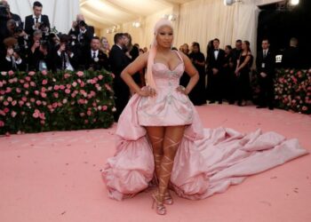 Tres países refutan la afirmación de Nicki Minaj de que la vacuna provoca inflamación de los testículos
