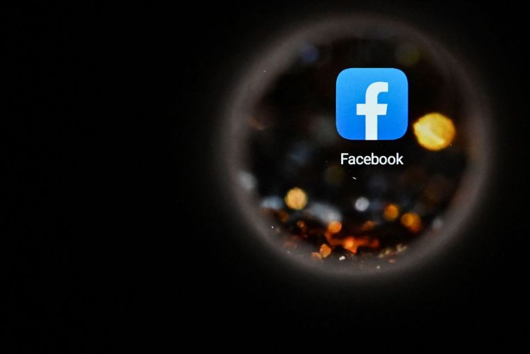 Rusia amenaza a Facebook con una multa masiva