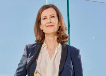 La vida de un cineasta gana una secuela en The Souvenir Part II de Joanna Hogg