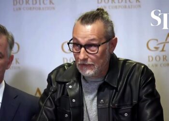 Miembro de la tripulación presenta una demanda por negligencia contra Alec Baldwin, productores de Rust debido a un tiroteo fatal