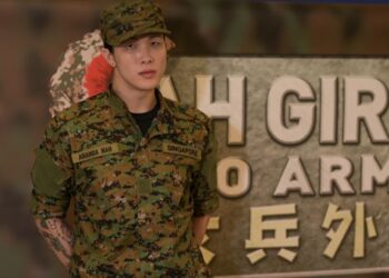 El director de Ah Girls Go Army, Jack Neo, se disculpa por el personaje llamado 'Amanda Man'