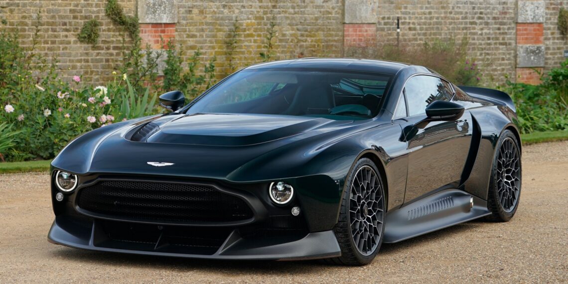 Unique Aston Martin Victor combina herencia y vanguardia