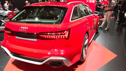 Audi RS6 Avant en el Salón del Automóvil de Frankfurt 2019 - vista trasera