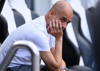 El Manchester City pierde los primeros puntos de la temporada de la Premier League, pero se recupera del empate caótico en Newcastle