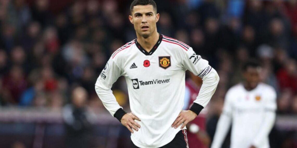 Cristiano Ronaldo suspendido dos partidos por golpear el teléfono de un aficionado en el partido de abril ante el Everton