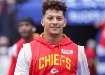 Patrick Mahomes se convierte en copropietario del actual equipo NWSL de Kansas City