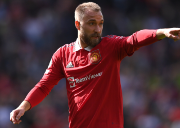 Transmisión en vivo de Nottingham Forest v Manchester United: canal de TV, cómo ver en línea, horario, noticias, probabilidades