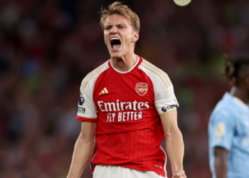 Arsenal vence a Manchester City y revoluciona la búsqueda del título de la Premier League;  Miami eliminado en la lucha por los playoffs